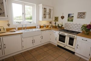 ellerton cottage two 18.jpg